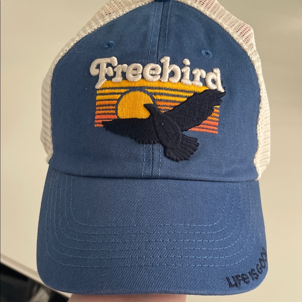 NWT Life Is Good Vintage Blur Soft Mesh Back Freebird Hat - Adult Unisex